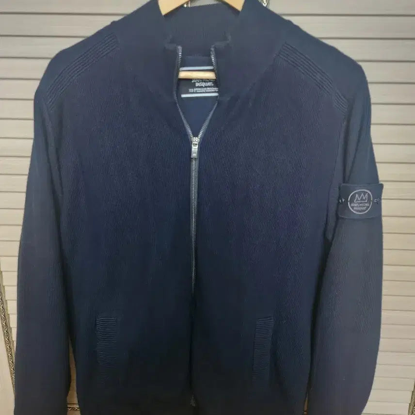 [BUNJANG] Rose Scherbakia Knit Padded Jumper Navy Size 105 / 장미숼바스키아 니트 패딩 점퍼 105