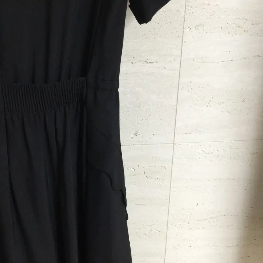 [BUNJANG] MINE Frill String Jumpsuit / MINE 마인 프릴 스트링 점프수트 44