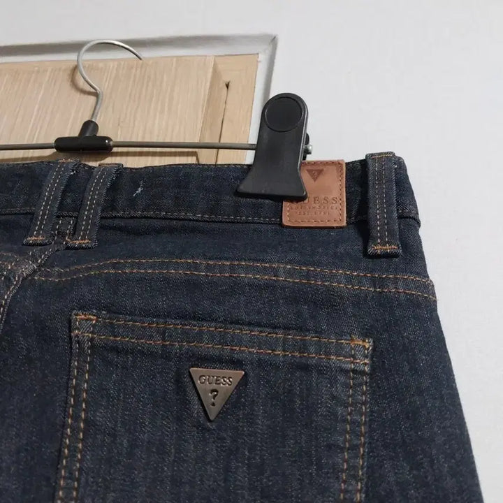 [BUNJANG] GUESS Jeans Bundle Set / 게스 청바지 25 인치 2벌 일괄