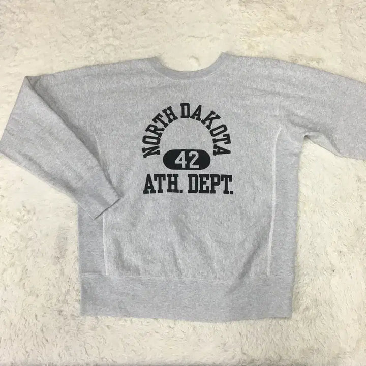 [SOLD OUT] 챔피온 리버스위브 블루택 맨투맨 CC31