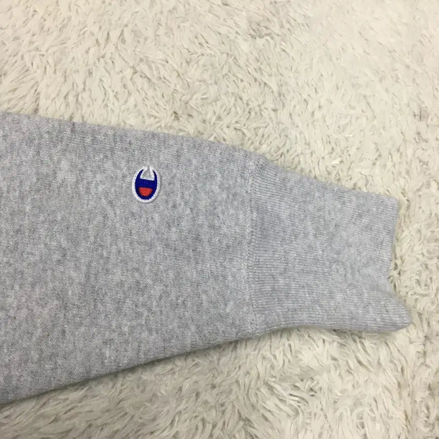 [SOLD OUT] 챔피온 리버스위브 블루택 맨투맨 CC31