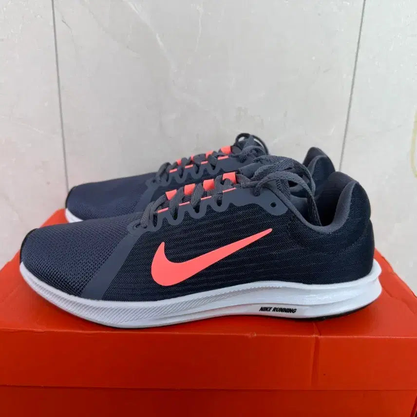 [BUNJANG] 나이키운동화.여성운동화.나이키런닝화.조깅화.나이키신발팝니다 / 나이키운동화.여성운동화.나이키런닝화.조깅화.나이키신발팝니다