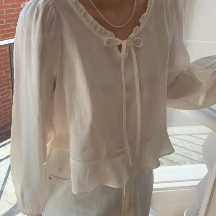 [BUNJANG] Been Mute Fiona Blouse / (새상품) 빈뮤트 피오나 블라우스