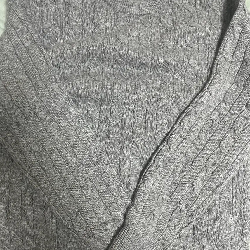 [BUNJANG] SPAO Knit Sweater / 스파오 니트 새상품