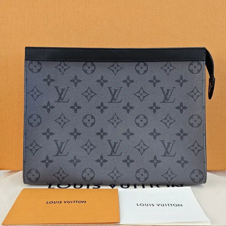 [BUNJANG] Louis Vuitton Pochette Voyage Clutch / 루이비통 리버스 포쉐트 보야주 클러치