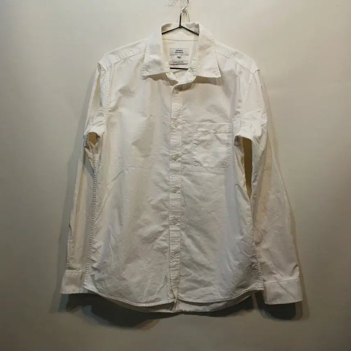 [BUNJANG] Musinsa Standard Regular Fit White Shirt / 무신사 스탠다드 흰색 셔츠 레귤러핏95사이즈봄여름  64010