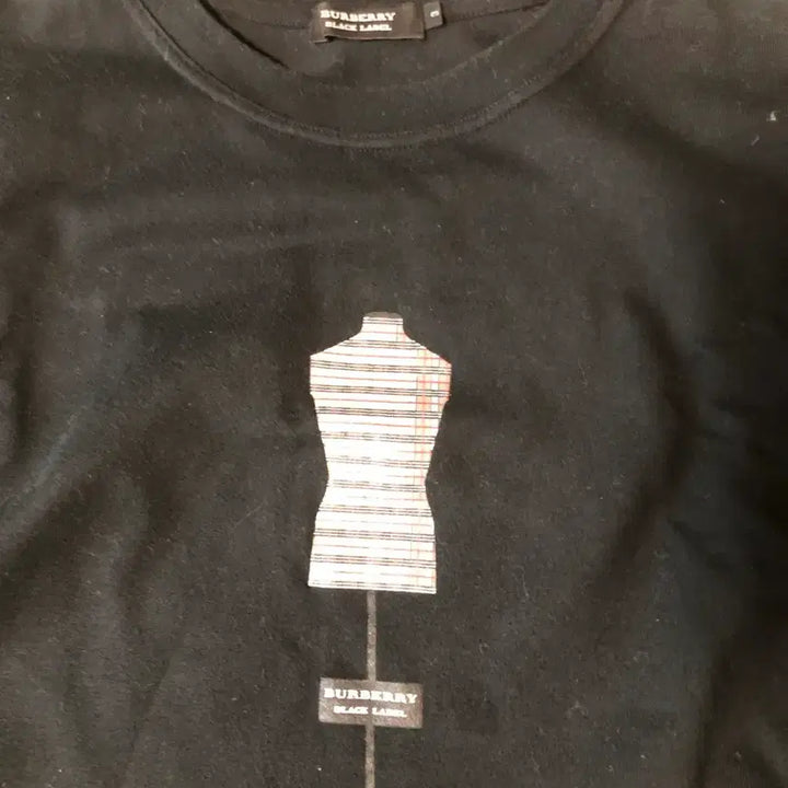[BUNJANG] Burberry Mannequin T-Shirt / 버버리 마네킹티셔츠 100