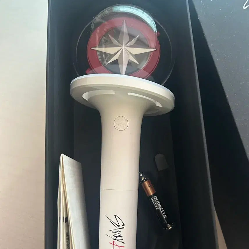 [SOLD OUT] 스트레이키즈 응원봉