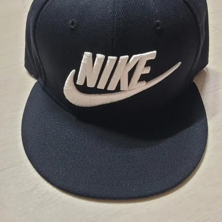 [BUNJANG] Nike Black Snapback Hat / 나이키 블랙 스냅백 모자