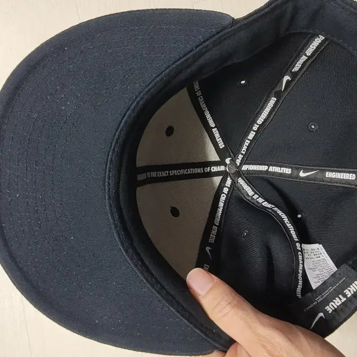 [BUNJANG] Nike Black Snapback Hat / 나이키 블랙 스냅백 모자