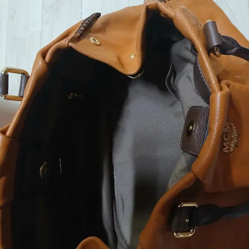 [BUNJANG] MCM Leather Tote Bag / MCM 오렌지 브라운 레더 토트백