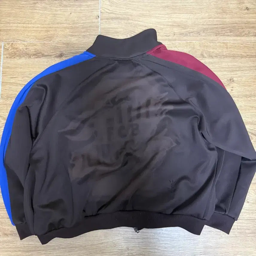 [SOLD OUT] 나이키 바르셀로나 x 트래비스 스캇 트랙탑