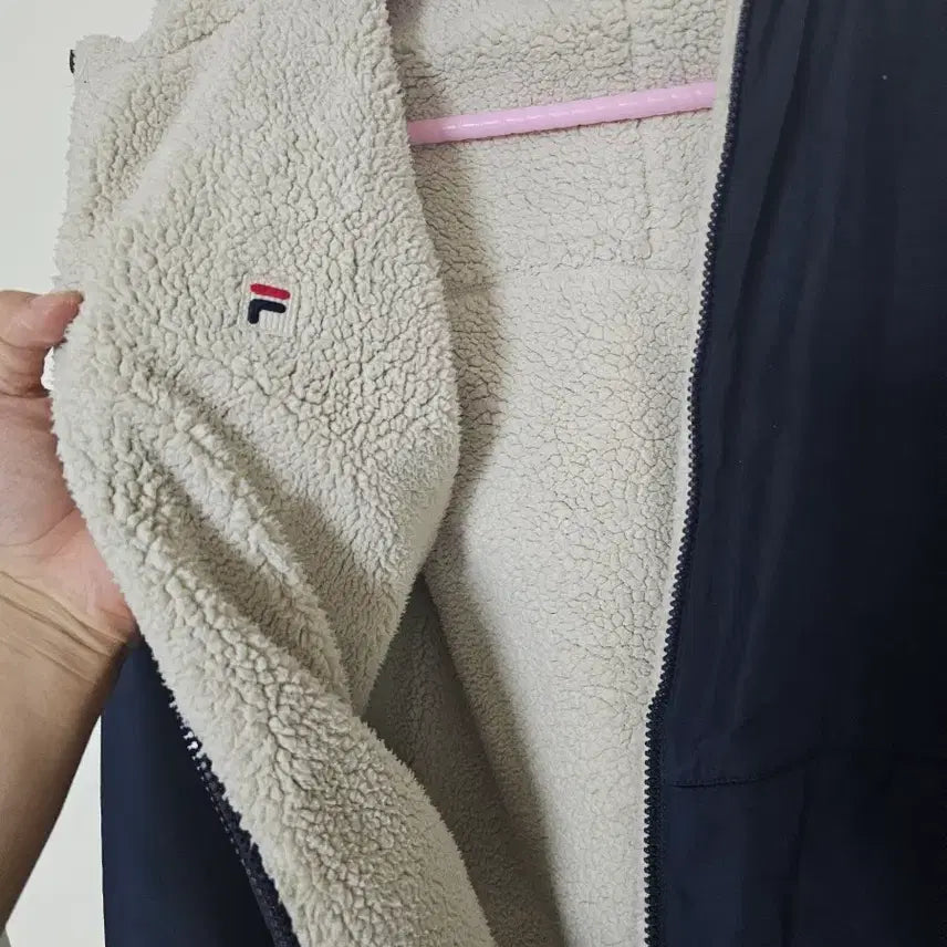 [BUNJANG] FILA Reversible Hooded Padded Jumper / FILA 양면  필라 검정색 후드 패딩 점퍼 s