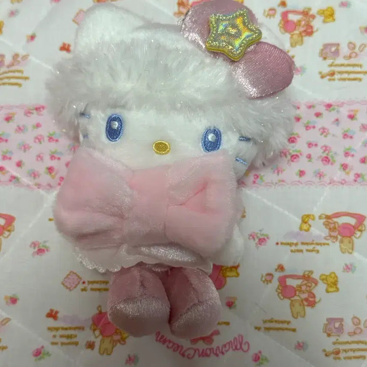 [BUNJANG] Sanrio Kirakira Winter Series Kitty Mascot / 산리오 키라키라 반짝반짝 윈터 시리즈