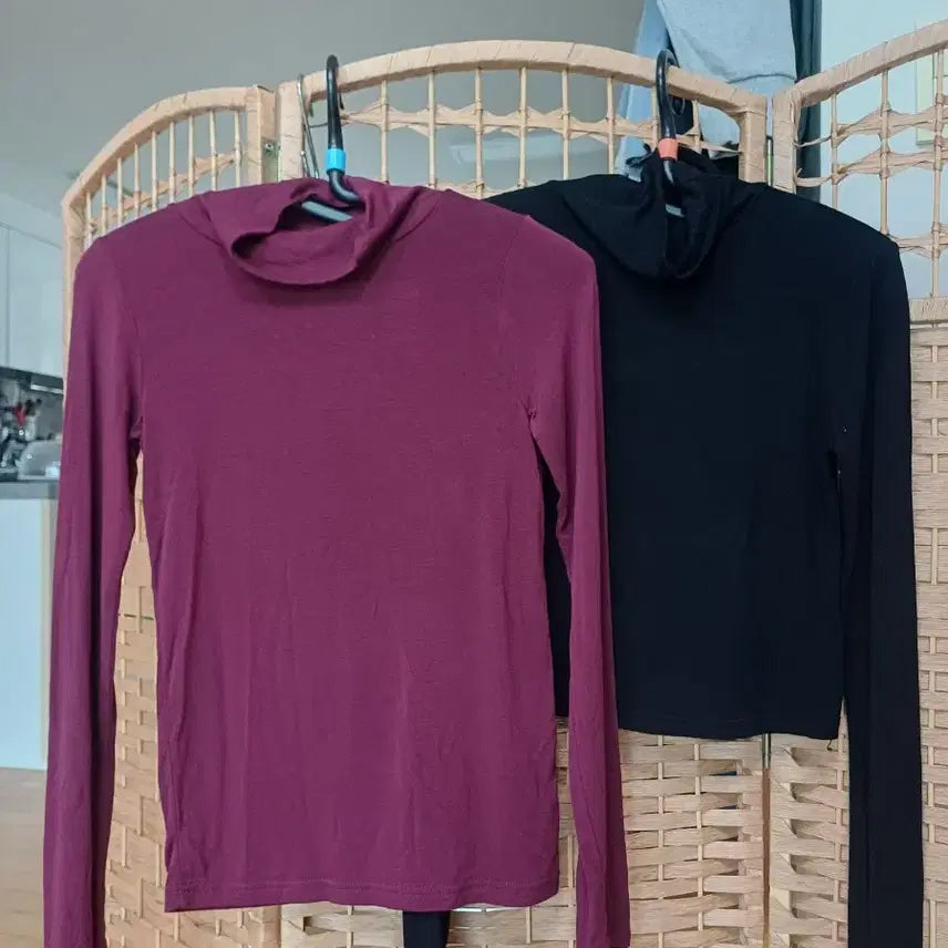[BUNJANG] Thin Cropped Turtleneck Top / 얇은 크롭 목폴라