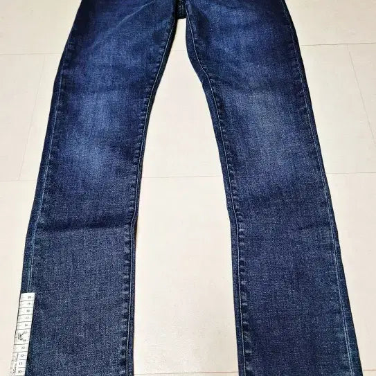 [BUNJANG] Tramarossa Leonardo 12 Month Straight Fit Unworn Jeans / 트라마로사 레오나르도 12먼스 스트레이트핏 미착용품  MYR