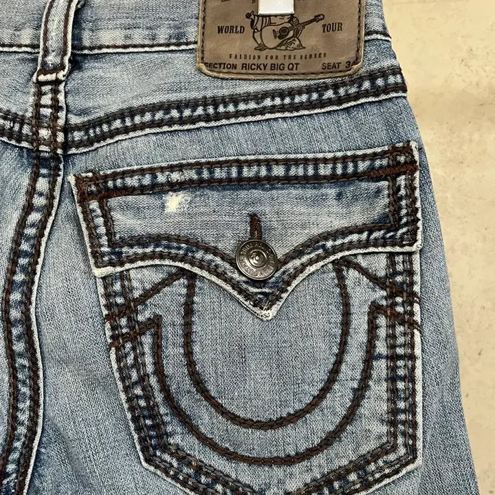 [BUNJANG] True Religion Ricky Big QT Bootcut Denim (29) / 트루릴리젼 리키 빅 QT 부츠컷 데님(29)