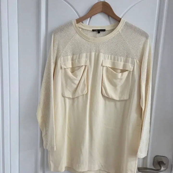 [BUNJANG] Maje Ivory Pocket T-shirt / 55~66 마쥬 아이보리 포켓 티 (maje)