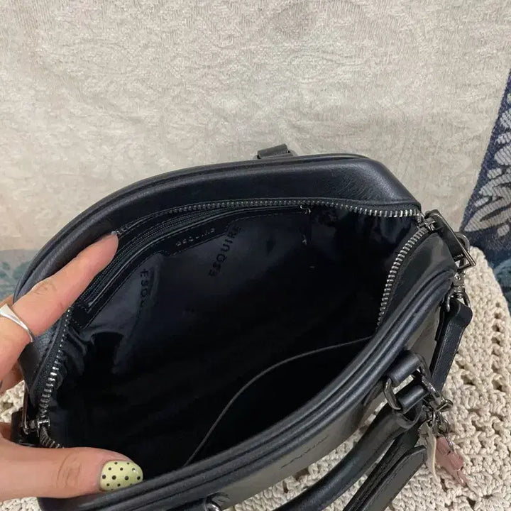 [BUNJANG] Esquire Black Leather Tote Crossbody Bag / [F] 에스콰이어 천연가죽 소가죽 블랙 토트백 크로스백 가방