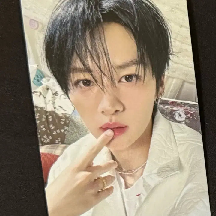 [BUNJANG] Stray Kids Lee Know 1st Fanmeeting Gift Photocard / (예약)리노 팬미팅 첫첫 기프트 포카