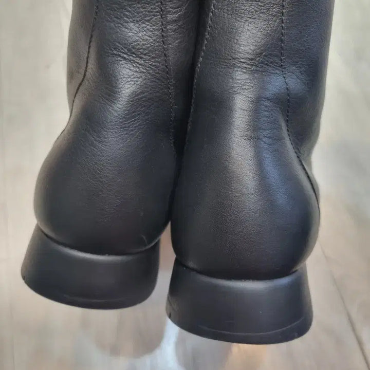[BUNJANG] Geiger Black Leather Ankle Boots Size 255 / 255 가이거 블랙 가죽 앵클부츠