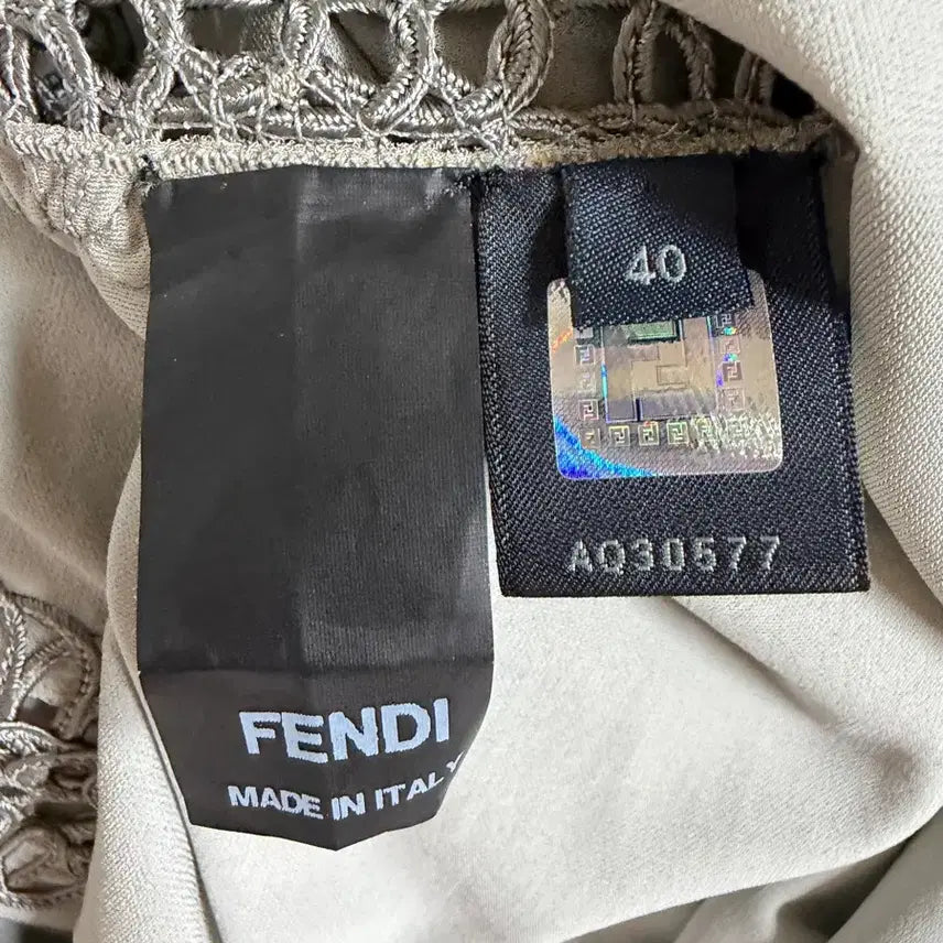 [BUNJANG] Fendi Sleeveless T-shirt / 펜디 민소매 티셔츠