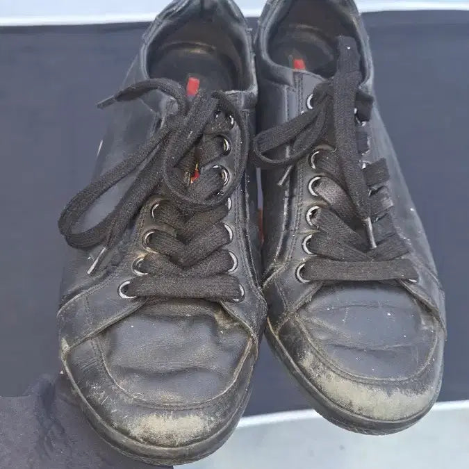 [BUNJANG] Prada Low-Cut Sneakers (Men&