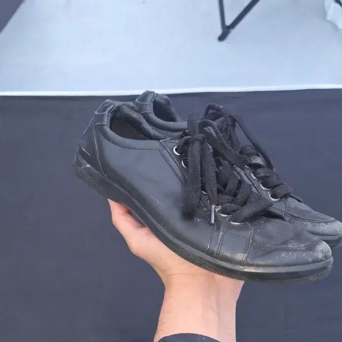 [BUNJANG] Prada Low-Cut Sneakers (Men&