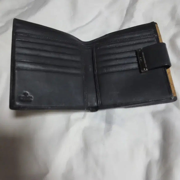 [BUNJANG] Gucci GG Logo Bifold Wallet Brown / 구찌 GG 로고 반지갑 브라운