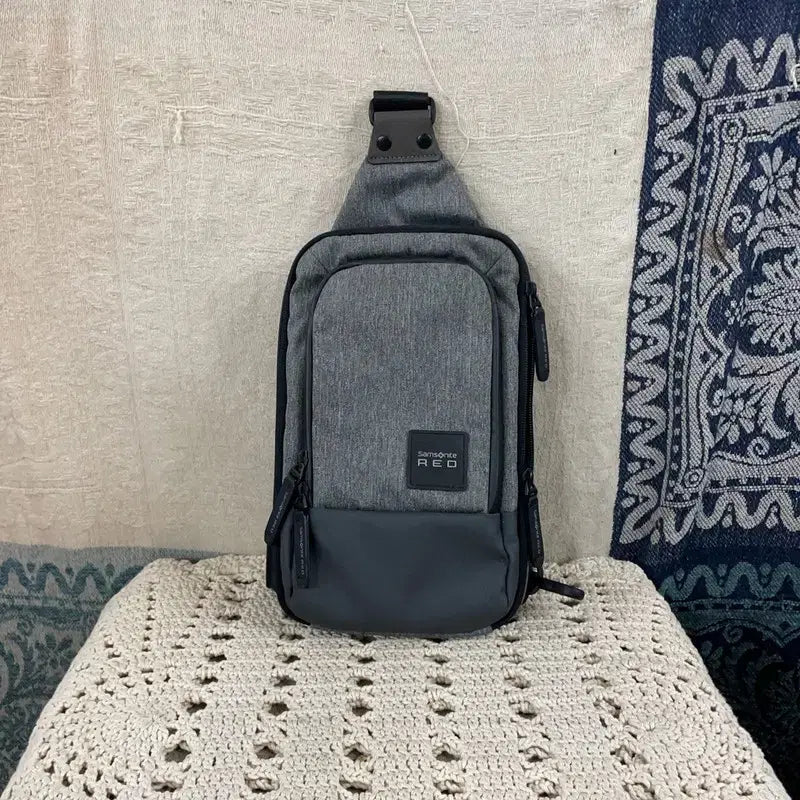 [BUNJANG] Samsonite Cardiaz Waist Bag / [F] 쌤소나이트 카디아즈 웨이스트백 슬링백 가방