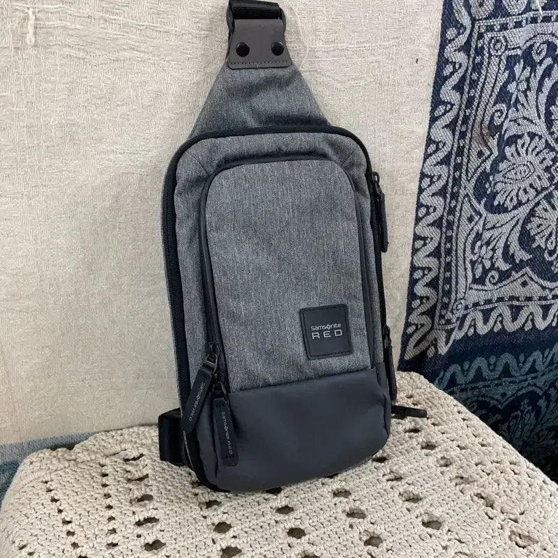 [BUNJANG] Samsonite Cardiaz Waist Bag / [F] 쌤소나이트 카디아즈 웨이스트백 슬링백 가방
