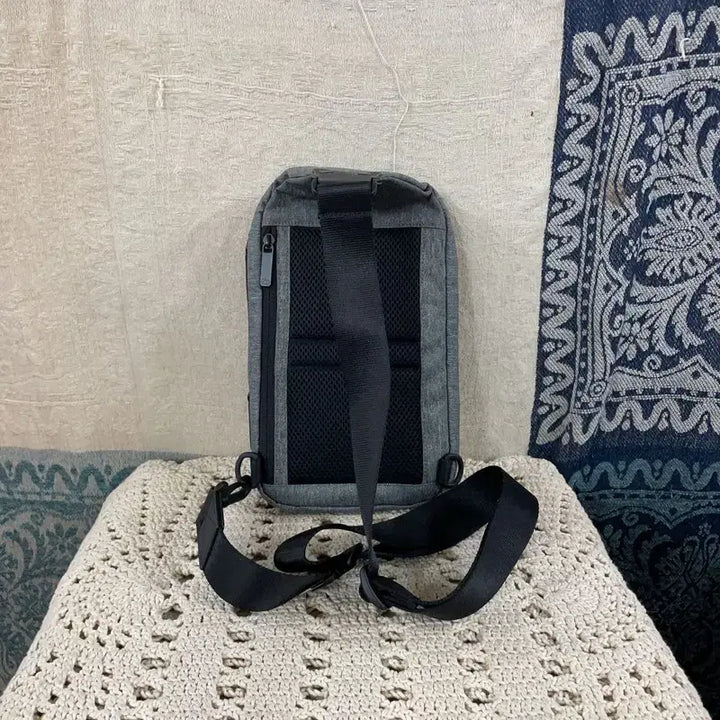 [BUNJANG] Samsonite Cardiaz Waist Bag / [F] 쌤소나이트 카디아즈 웨이스트백 슬링백 가방
