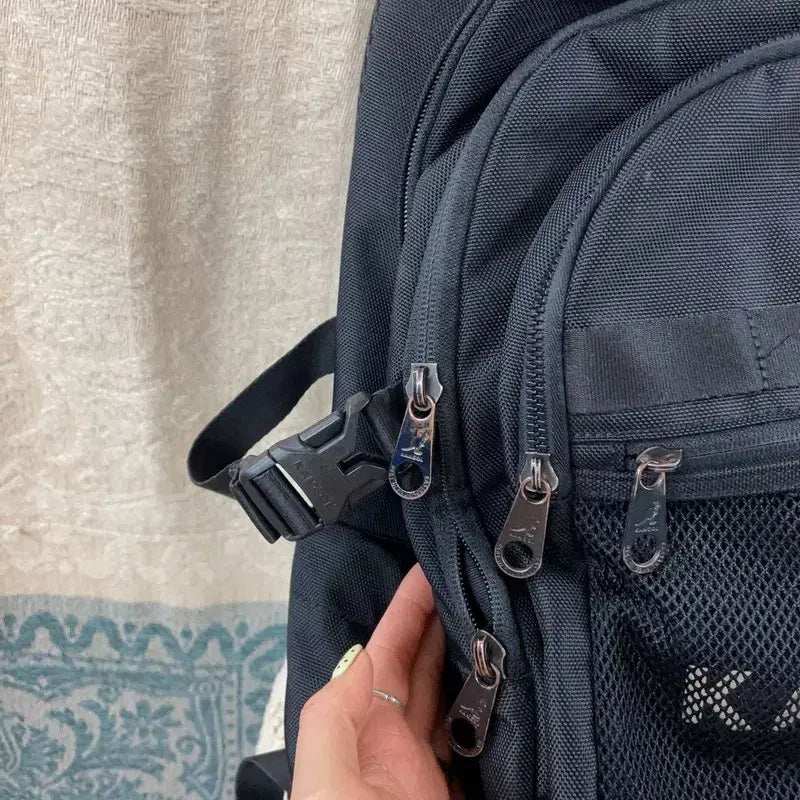 [BUNJANG] Kangol Black Backpack / [F] 캉골 블랙 신학기 백팩 학생용 책가방