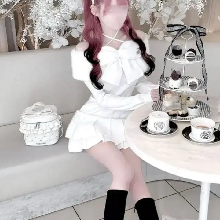 [BUNJANG] Honey Muse Big Ribbon Cross White Off-Shoulder Dress / 허니뮤 빅 리본 크로스 화이트 오프숄더 원피스 미셸마카롱 스나계 양산형