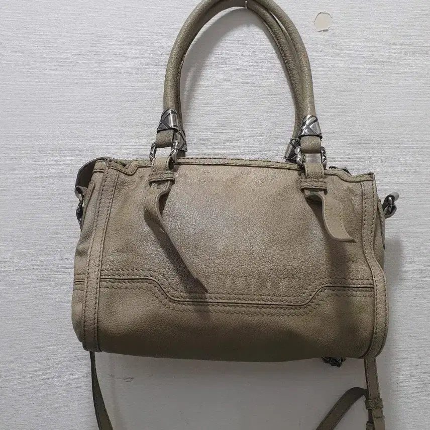 [BUNJANG] Burberry Tote &amp; Shoulder Bag / 버버리 토트백 겸 숄더백 가방