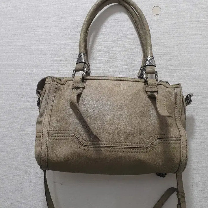 [BUNJANG] Burberry Tote &amp; Shoulder Bag / 버버리 토트백 겸 숄더백 가방