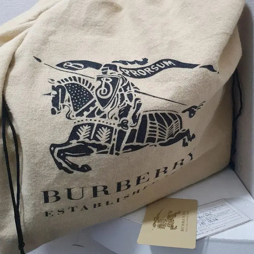 [BUNJANG] Burberry Tote &amp; Shoulder Bag / 버버리 토트백 겸 숄더백 가방