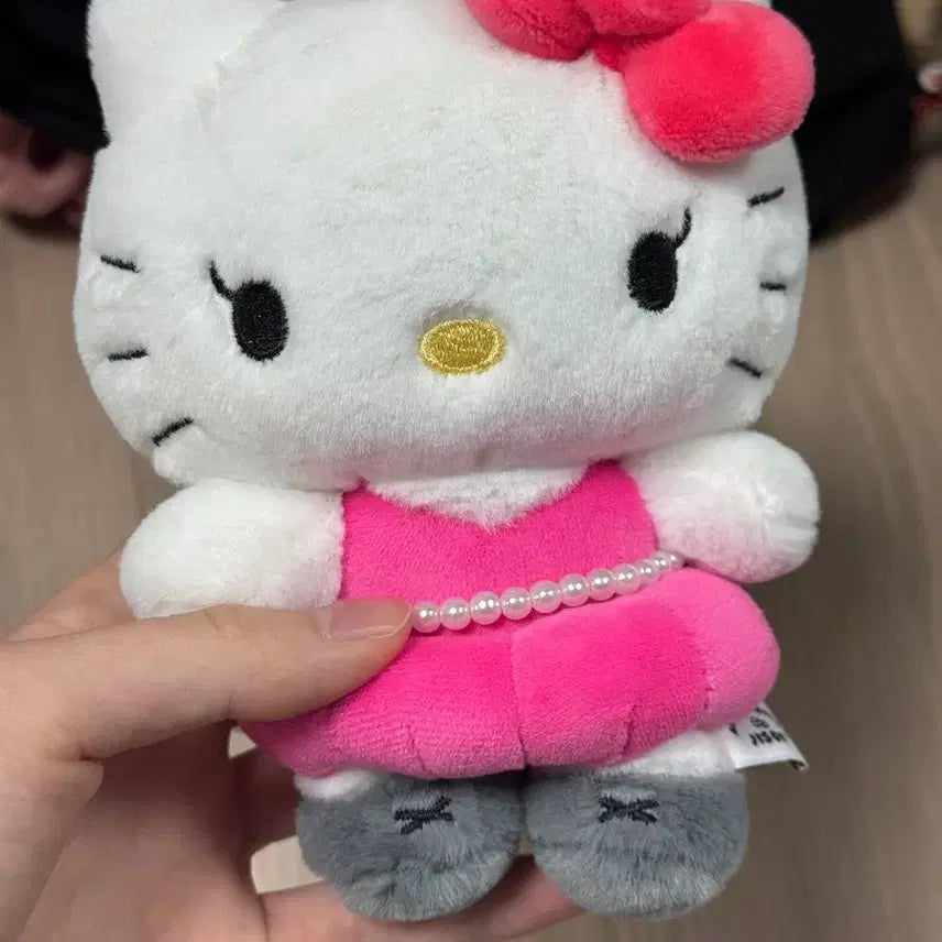 [SOLD OUT] 지수 키티 키링 레드