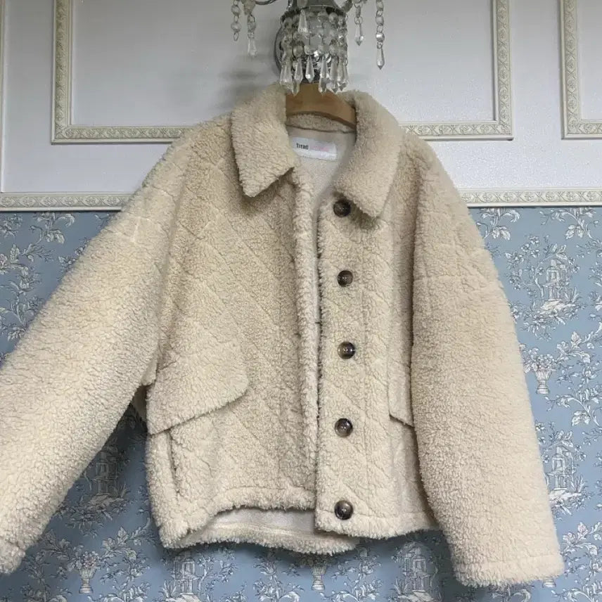 [BUNJANG] Trend Collection Oversized Oatmeal Sherpa Short Coat / 트렌드컬렉션 빅사이즈 뽀글이 숏코트 66~77~88