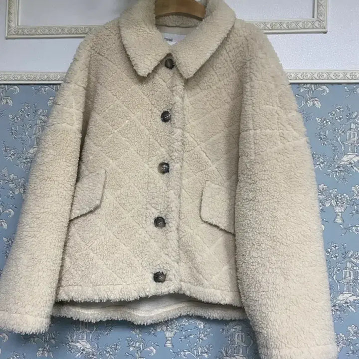 [BUNJANG] Trend Collection Oversized Oatmeal Sherpa Short Coat / 트렌드컬렉션 빅사이즈 뽀글이 숏코트 66~77~88