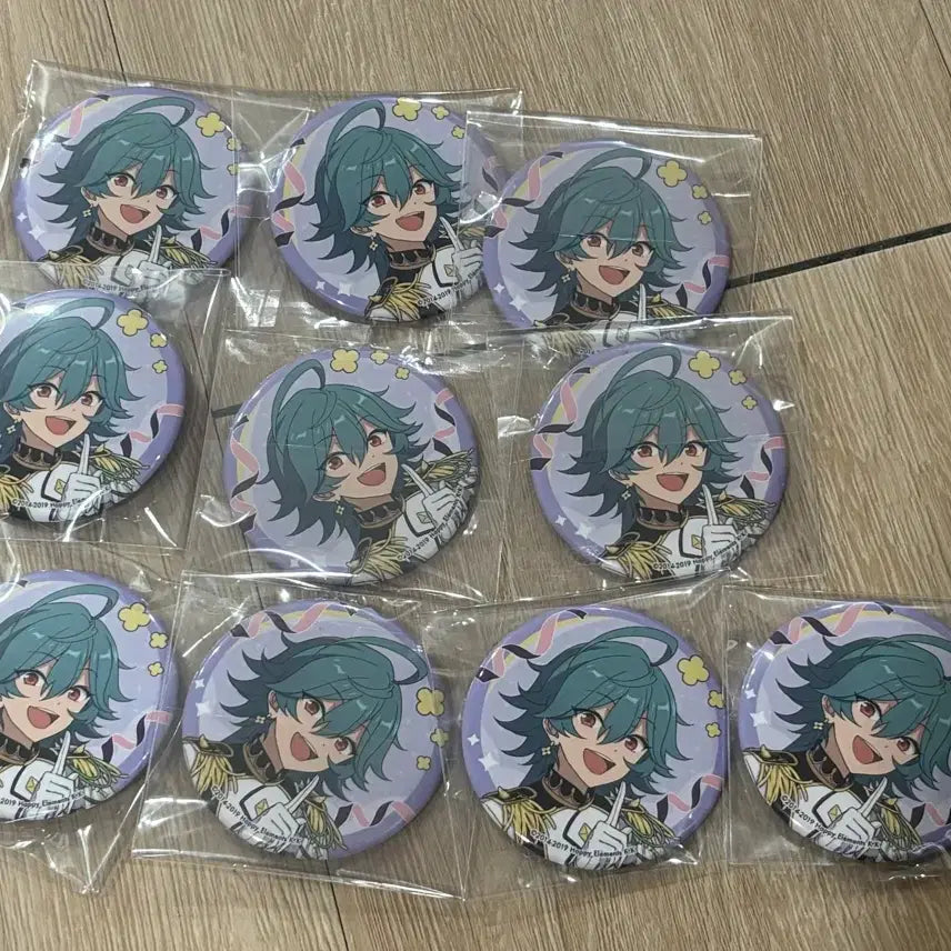 [SOLD OUT] 라이카 캔뱃지