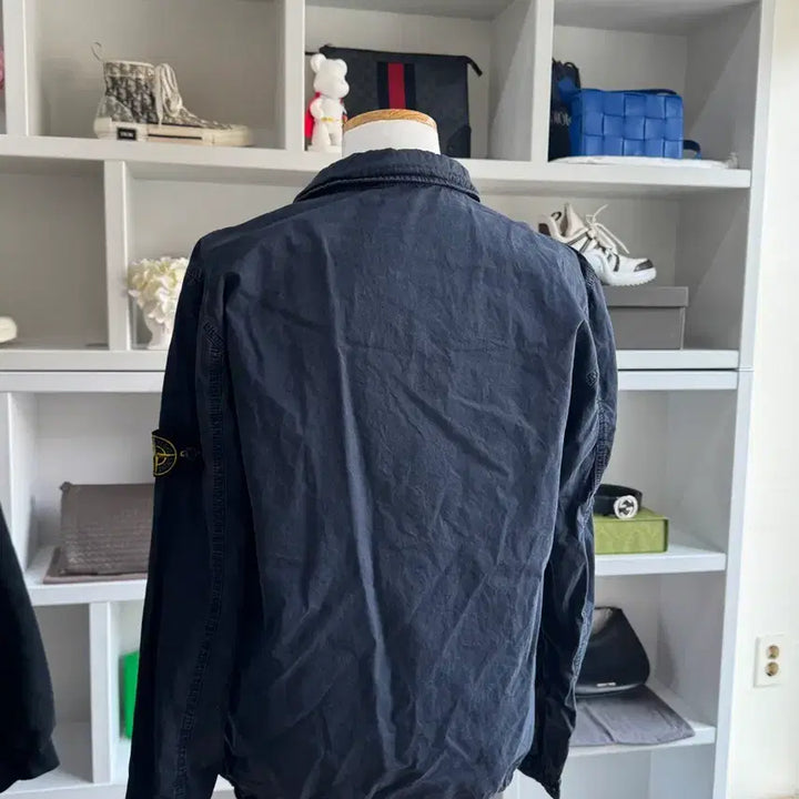 [SOLD OUT] [새상품급,L] 스톤아일랜드 올드이펙트 오버셔츠 자켓