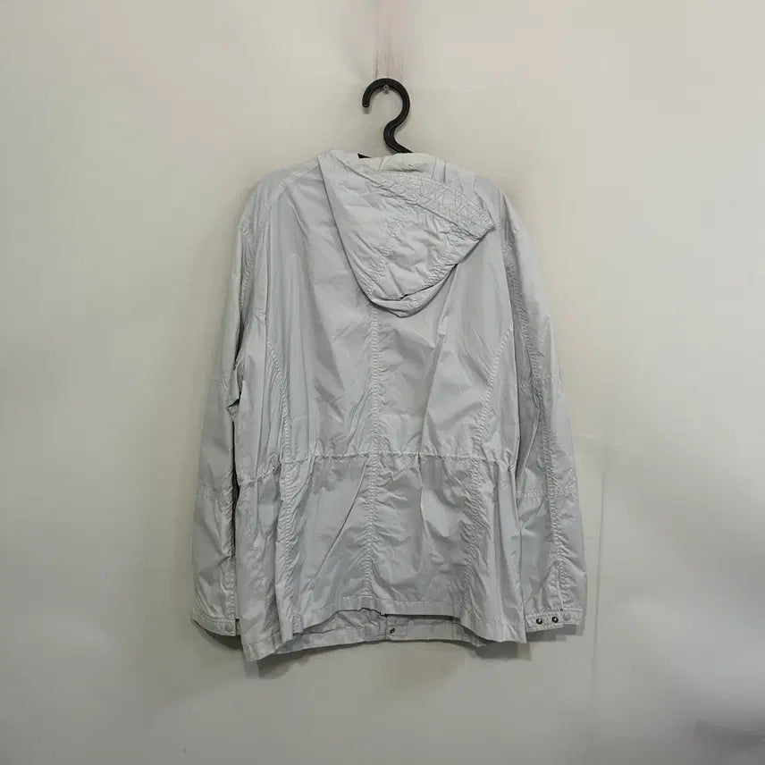 [BUNJANG] Lacoste Nylon Hooded Windbreaker Jacket / 라코스테 나일론 후드 바람막이 105