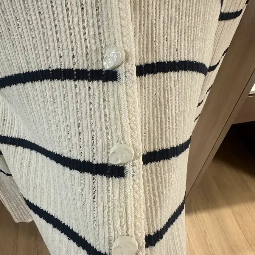 [SOLD OUT] 주크 여름 가디건(13만원대 구입)
