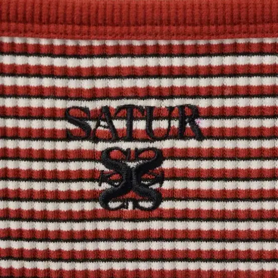 [BUNJANG] SATUR Embroidered Sleeveless Top / SATUR 세터 자수 디테일 슬리브리스 탑 S 사이즈  정품