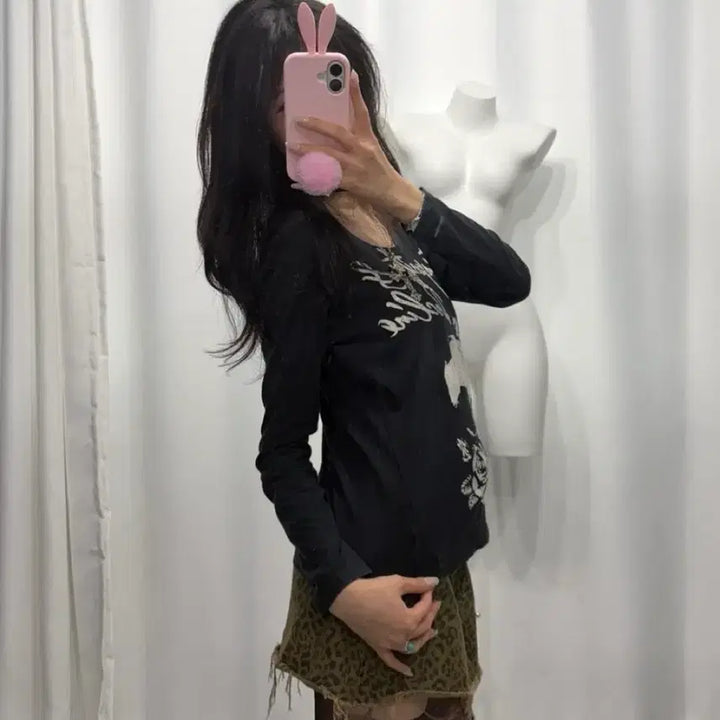 [BUNJANG] Black Skull Printed Longsleeve Shirt / 블랙 스컬 프린팅 롱슬리브