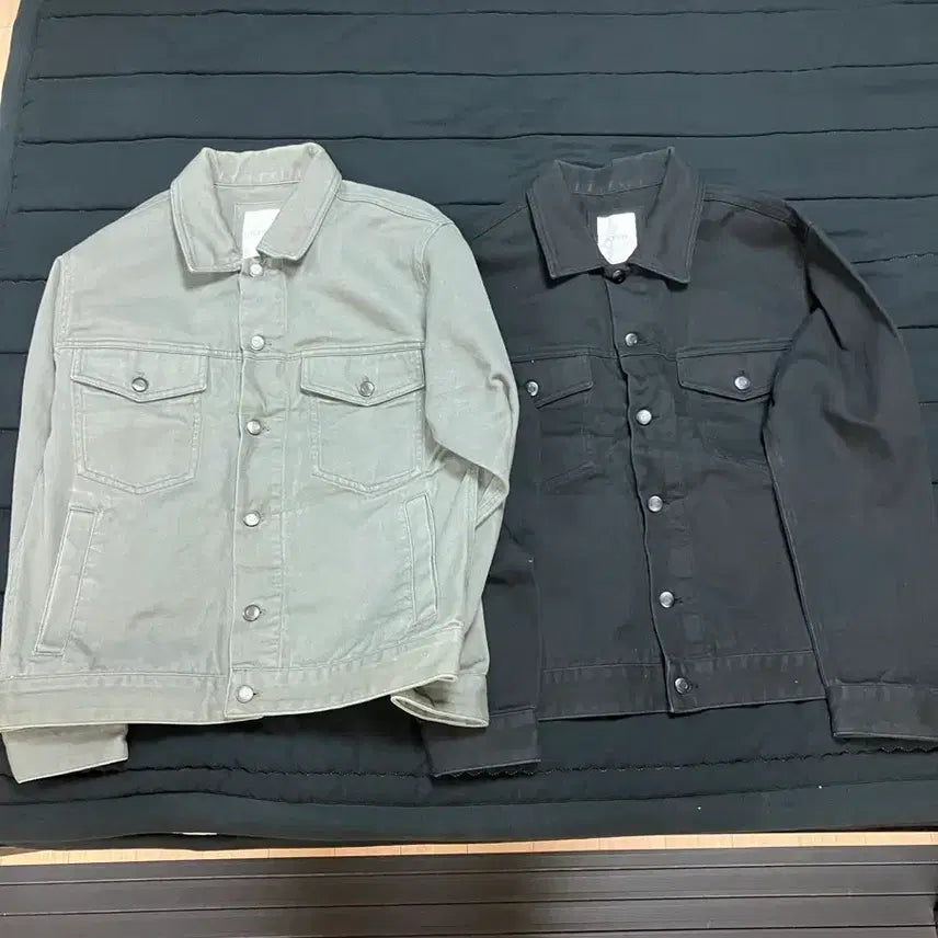 [BUNJANG] Black and Khaki Jackets (Set of 2) / 자켓 블랙 카키 2벌