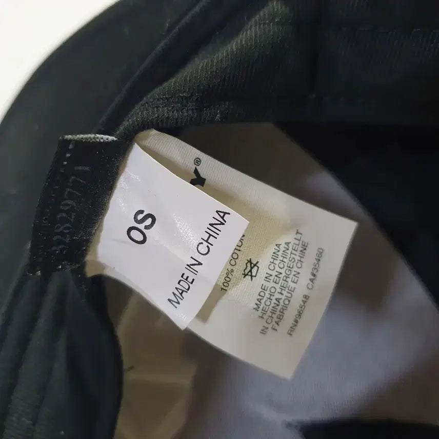 [BUNJANG] Oakley Unisex Black Snapback Cap / OAKLEY 오클리 정품 남녀공용 블랙  스냅백 프리사이즈 상태최상 구제
