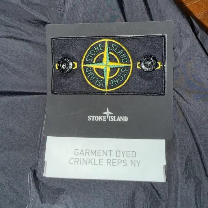 [BUNJANG] Stone Island Crinkle Reps Hooded Jacket XXL / 26SS 스톤아일랜드 크링클랩스 후드 자켓 블랙 XXL