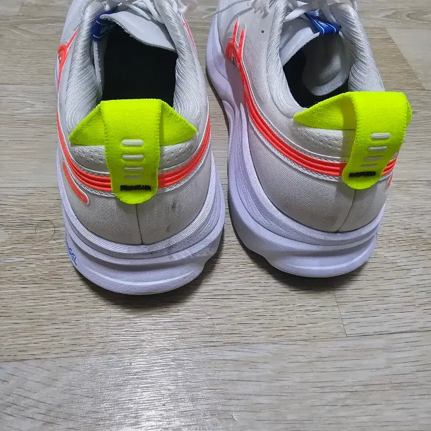 [SOLD OUT] 아식스 젤 카야노 32 ATC 270 팝니다